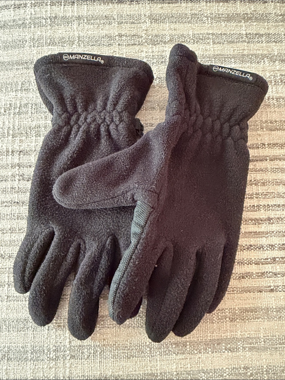 Kid's Black Fleece Winter Gloves
